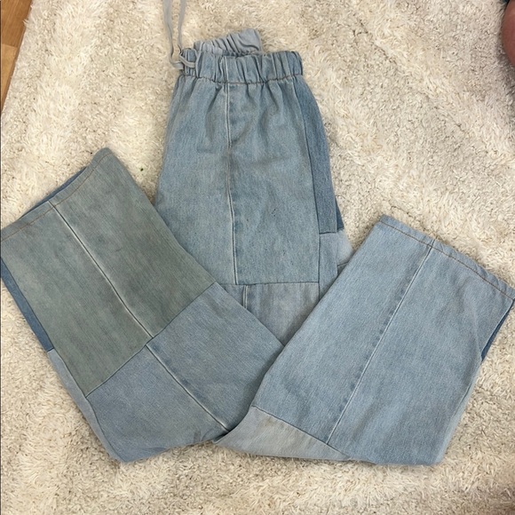 Urban Renewal Light Blue Straight Leg Jeans - Picture 1 of 4